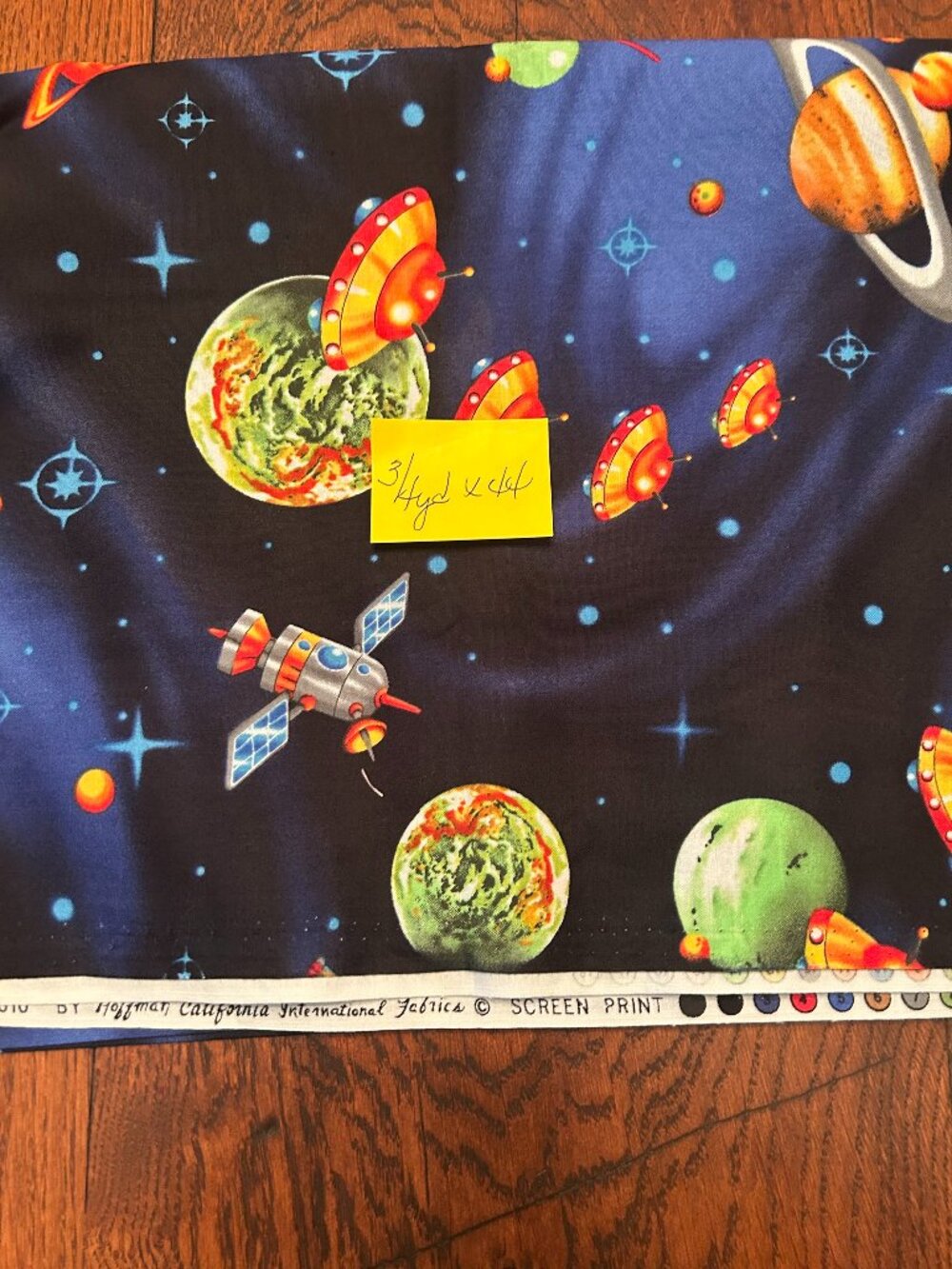 Hoffman California quilt fabric 3/4 yd.